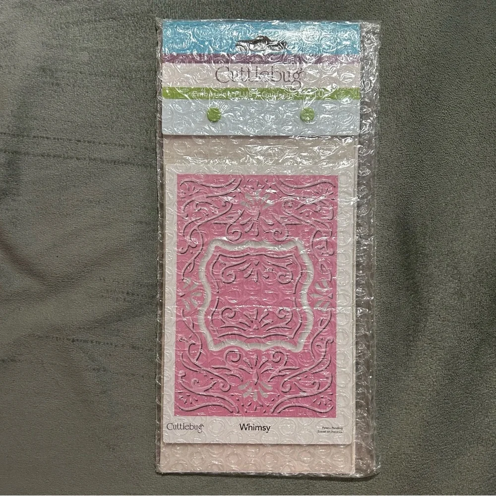 Cuttlebug A2 Embossing Plus WHIMSY - Picture 2 of 4